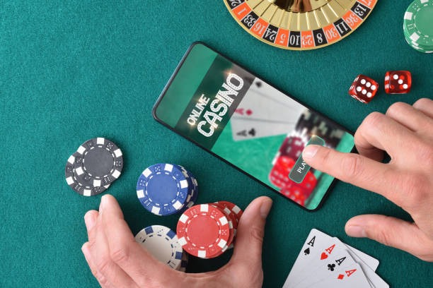 Dadu Online dice in shaker showing three numbers